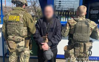 На Запоріжжі група грабіжників в масках під керівництвом «вора в законі» здійснювала крадіжки