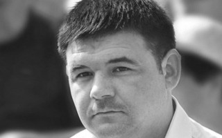 Офіцеру Апарату Головнокомандувача ЗСУ, який подарував гранати помічнику Главкома, змінили підозру