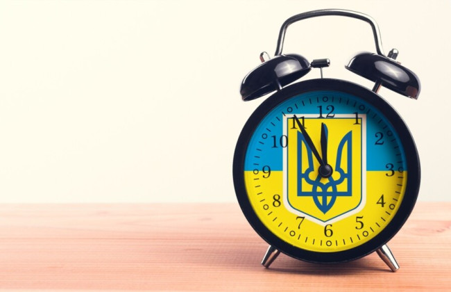 Украина ночью переходит на летнее время – как переводить часы