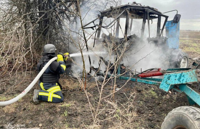 На Херсонщине трактор наехал на боеприпас – водитель погиб