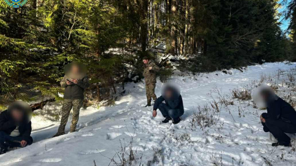 Незаконно переправляли чоловіків за кордон: судитимуть жителів Рівненщини та Буковини