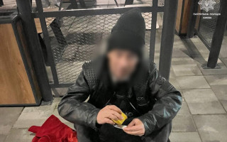 В Киеве мужчина решил разыграть патрульных и заявил, что его сбила машина