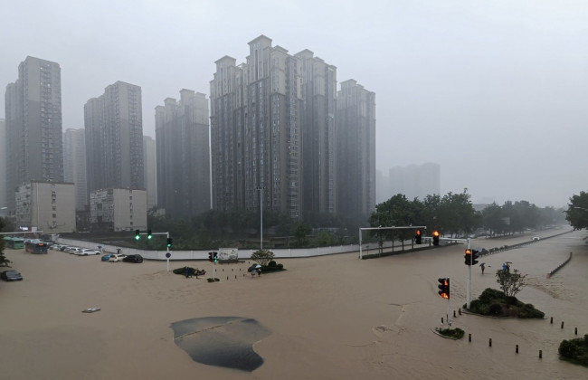 Непогода в Китае унесла жизни 7 человек, более 93 тысяч пострадавших