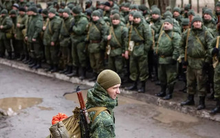 россия планирует мобилизовать 300 тысяч военных, – Зеленский