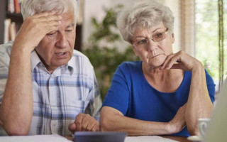 Пенсия в 50 лет: кому доступна и какие документы нужны