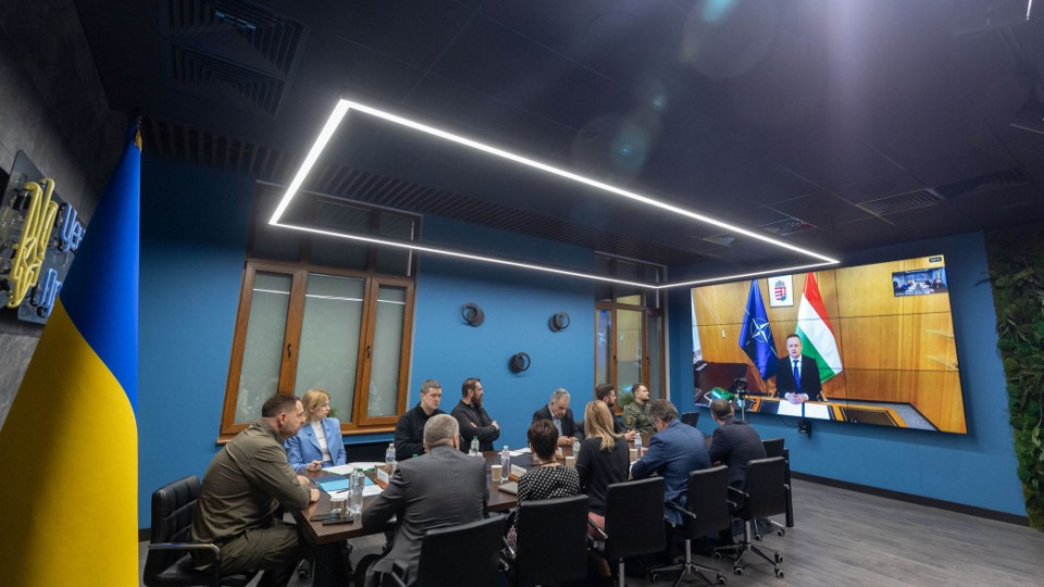 Андрій Єрмак провів онлайн-перемовини з делегацією Угорщини, яку очолив Петер Сіярто