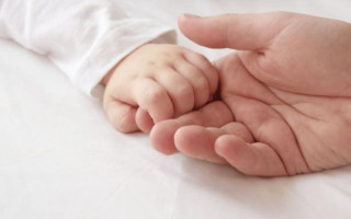 В Україні оновили правила надання відпустки при народженні дитини