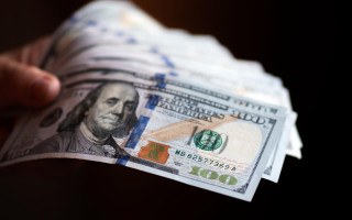 Чому піднявся попит на валюту та виріс долар, – пояснив НБУ