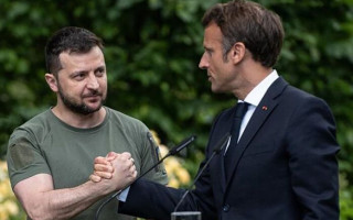 Зеленский поддержал инициативу Макрона по иностранным войскам в Украине, но есть нюанс