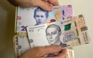 У Мінсополітики відповіли, коли надійдуть гроші ВПО, які мають право на виплату і не отримали її у березні