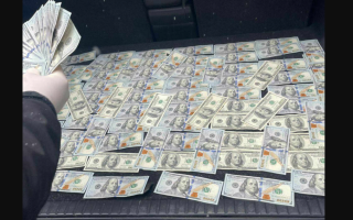 Поборы в десятки тысяч долларов: будут судить экс-руководителя одного из постов Черновицкой таможни и его сообщника