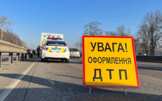 Алгоритм дій під час ДТП: у патрульній поліції нагадали, що робити, якщо потрапили у аварію