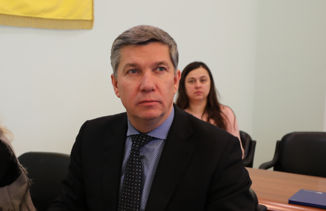 «Дирекция передвижных цирковых коллективов – не уличное шапито», - глава Минкульта Ростислав Карандеев объяснил бронирование отдельных СМИ и работников цирков