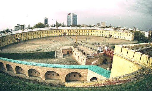 Директора музея «Киевская крепость» подозревают в растрате почти 1 млн гривен на реставрации