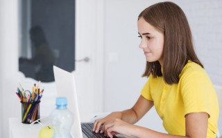 Трудоустройство несовершеннолетних работников: на что обратить внимание