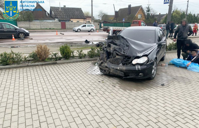 В Житомире выпивший водитель устроил двойное ДТП, в котором погиб 15-летний парень: ему объявили подозрение