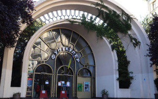 Подозреваемый в убийстве 16-летнего парня на фуникулере военнослужащий находится в СИЗО