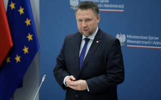У Польщі опозиція не змогла відправити у відставку главу МВС