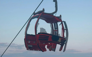 В курортному місті Анталія обірвалася канатна дорога, на якій перебувало майже 200 людей