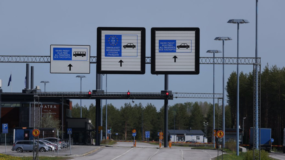 Финляндия закрывает водные пункты пропуска на границе с рф