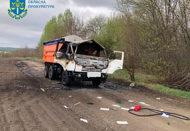 Российский дрон убил водителя грузовика на Сумщине