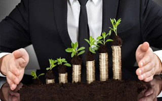 Договір оренди земельної ділянки на стадії переоформлення: що з орендною платою