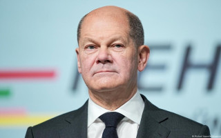 Шольц в Шанхае заверил студентов, что им не нужно курить каннабис, если они учатся в Германии
