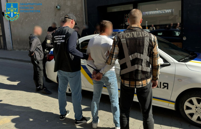 На Закарпатье задержан мужчина, который за $2300 планировал переправить военнообязанного в Румынию