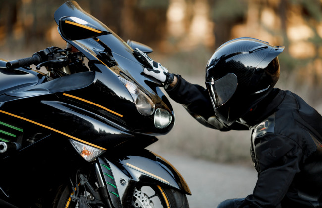 С какого возраста предоставляется право на управление разными типами транспорта