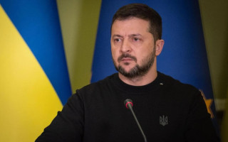 Зеленський про «голоси з Заходу»: «Їм страшно, що буде з росією, якщо росія програє»