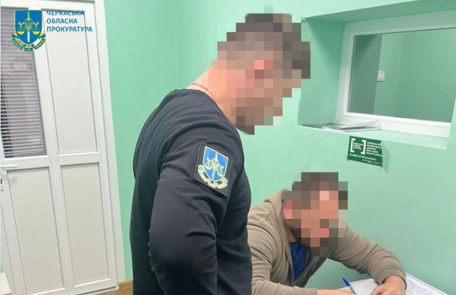 В Черкасской области экс-адвокат организовал схему незаконного пересечения государственной границы