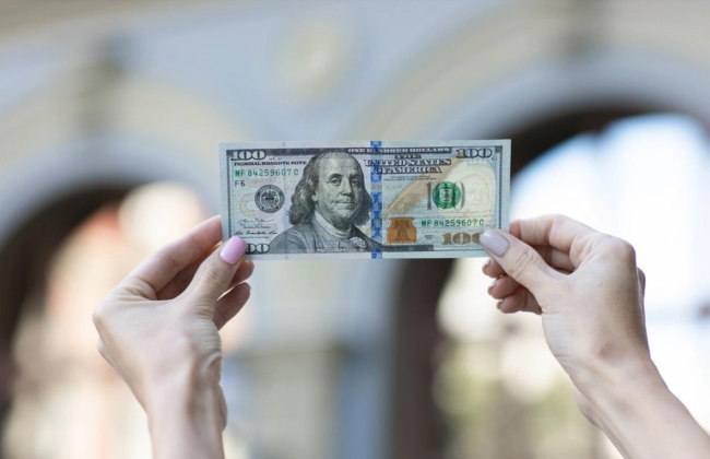 МВФ прогнозирует рост курса доллара до 54 гривен в 2029 году