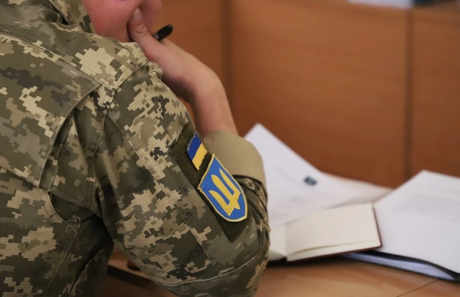 Суд обязал доплатить военнослужащему компенсацию за 41 день отпуска с учетом дополнительного вознаграждения