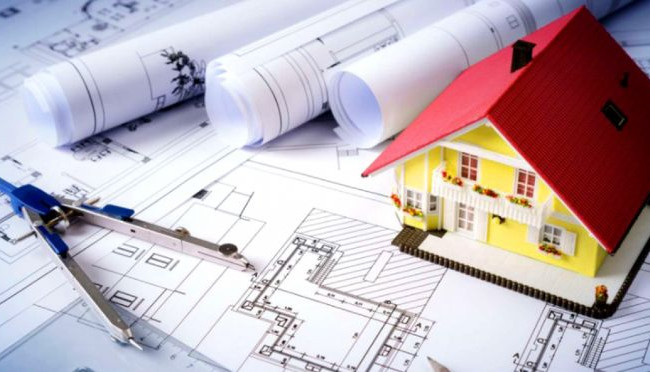 Кто является надлежащим ответчиком по иску собственника земли о сносе самовольного строительства: постановление КХС ВС