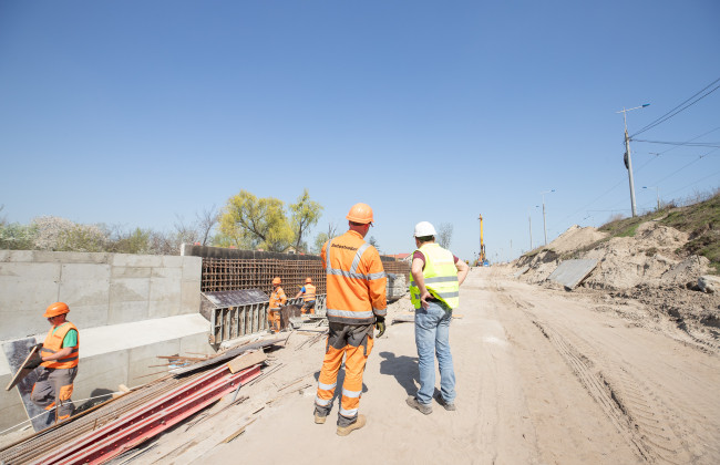 В Киеве строят метро на Троещину – в КГГА показали, как идет строительство