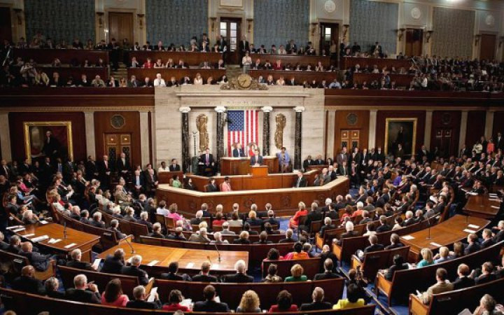 Палата представителей США одобрила законопроект о помощи Украине на более чем $60 млрд