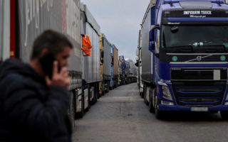 У системі митної служби Польщі стався збій – рух вантажівок сповільнено
