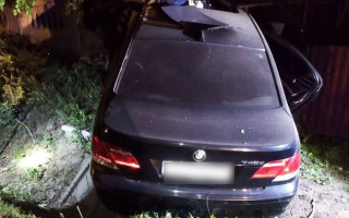 На Волыни 21-летний водитель врезался в дерево: 2 погибших, 1 пострадавший – в больнице