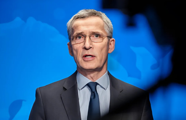 Задержка США военной помощи Украине имела реальные последствия на поле боя, — Столтенберг