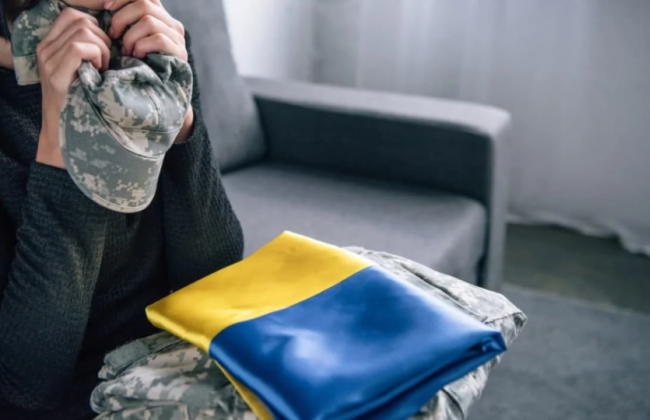 Пенсія в разі втрати годувальника — військовослужбовця: особливості призначення для батьків та дружини/чоловіка