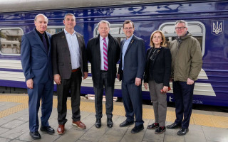 Украина получит помощь от США раньше, чем могут ожидать, — конгрессмены