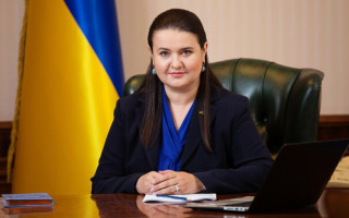 Первое оружие от США может поступить в Украину уже в апреле, – посол Оксана Маркарова