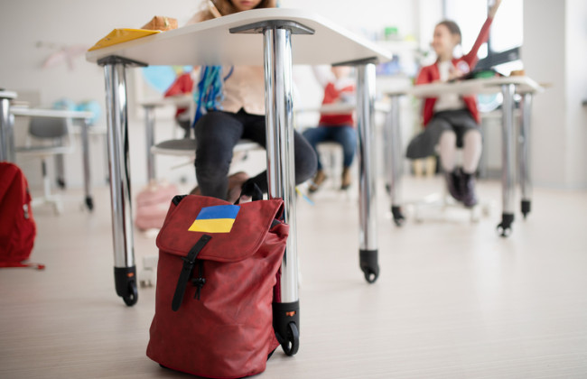 Украинские дети за рубежом получат финансовую поддержку до 40 тысяч гривен: кого это касается