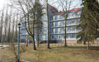 Чиновницу КП «Киевский метрополитен» подозревают в убыточной реконструкции базы отдыха на более 300 тысяч гривен