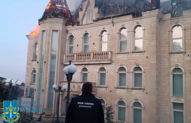 В Одессе из-за ракетного удара рф повреждено учебное заведение, есть погибшие