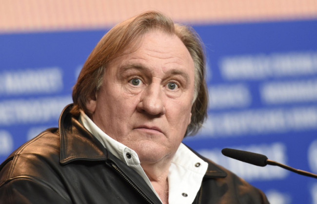 Французского актера Жерара Депардье арестовали по обвинению в домогательствах