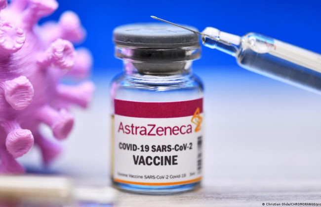 AstraZeneca впервые в суде признала редкий побочный эффект своей вакцины