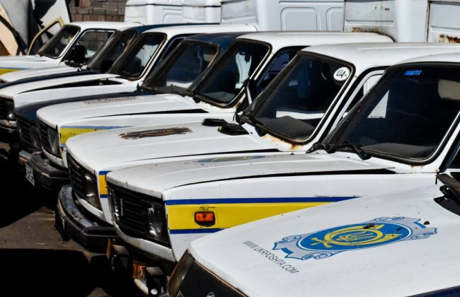 «Да, выставили гнилое на аукцион», – Укрпочта нестандартно объяснила цель продажи старых авто