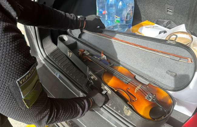 На границе с Польшей обнаружили скрипку «Antonius Stradivarius», которой более 300 лет