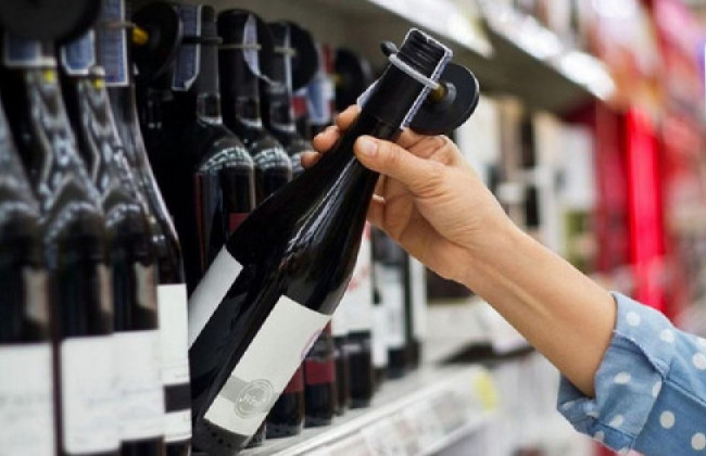 Предпринимательницу оштрафовали за продажу алкоголя без лицензии, но апелляционный суд не нашел достаточных доказательств